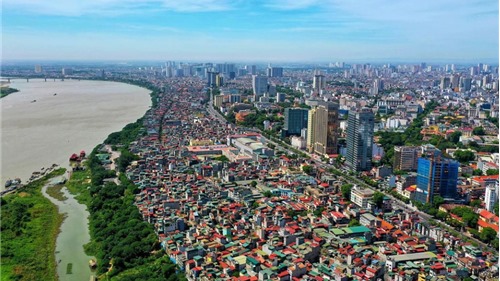 Nhà phố Hà Nội đối mặt áp lực kép từ quy hoạch và giá cao 