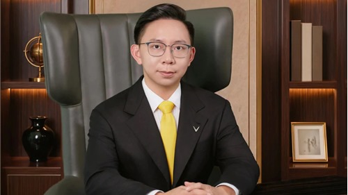 Ông Phạm Nhật Vượng & bà Phạm Thu Hương chuyển giao vai trò lãnh đạo tại Vinfast
