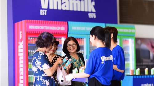 Cùng Vinamilk check-in metro Bến Thành – Suối Tiên 