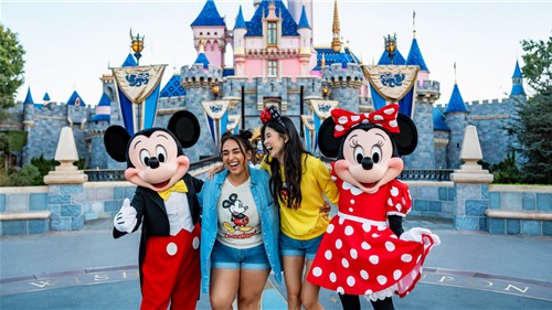 Vì sao vé nhiều ngày đang là xu hướng của các công viên giải trí trên thế giới?