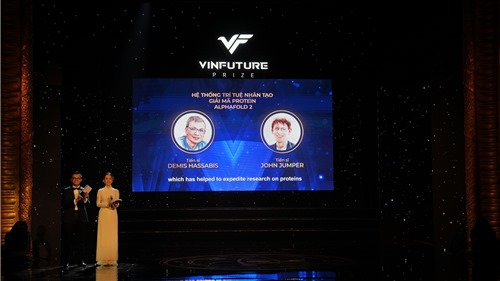 Hai Chủ nhân Giải thưởng VinFuture nhận giải Nobel Hóa học 2024