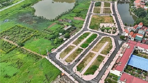 Nhà đầu tư đất nền Hà Nội đồng loạt hạ giá, cắt lỗ 