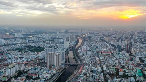  Thị trường bất động sản chuyển động tích cực hơn trên "đường ray" pháp lý mới 