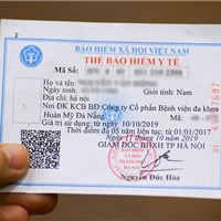 Hà Nội dừng phát hành thẻ BHYT bằng giấy từ ngày 15/10