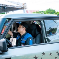 Hậu mãi VinFast được chủ xe đánh giá “super VIP, đúng nghĩa 5 sao” 