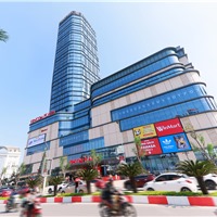 Không khí lễ hội bùng nổ ngày khai trương TTTM Vincom thứ 90 - Vincom Plaza Vinh