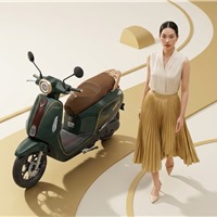 Evo Grand Premia, Evo Grand Limited giá từ 24,9 triệu đồng sau ưu đãi