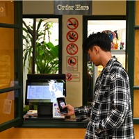 TPBank biến điện thoại thành ví quốc tế: Quét QR, chi tiêu xuyên biên giới 
