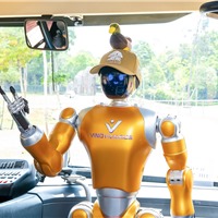 Vindynamics ra mắt robot hình người tại 2 sự kiện công nghệ hàng đầu thế giới