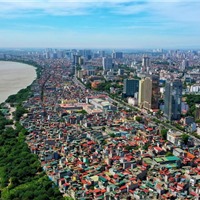 Nhà phố Hà Nội đối mặt áp lực kép từ quy hoạch và giá cao 