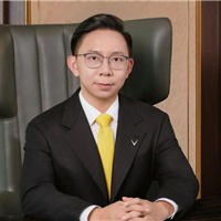 Ông Phạm Nhật Vượng & bà Phạm Thu Hương chuyển giao vai trò lãnh đạo tại Vinfast