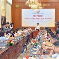 Lãnh đạo Ngân hàng Nhà nước chia sẻ về giảm lãi suất và thị trường vàng 