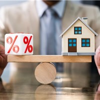 Lãi tiết kiệm 10% hay BĐS cho thuê 3-4%: Đâu là nước đi thông minh?