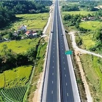 Đẩy nhanh tiến độ, bảo đảm chất lượng 4 dự án cao tốc trọng điểm 