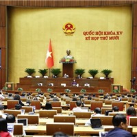  Ngày 11/11, Quốc hội tiếp tục thảo luận các dự án luật 