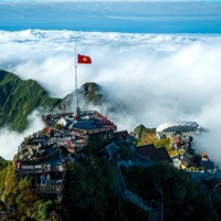Một thập kỷ cáp treo Fansipan: Động lực nâng tầm du lịch Sa Pa