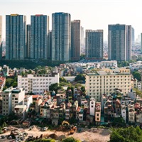 Hai thái cực lợi nhuận ngành bất động sản quý I/2025 
