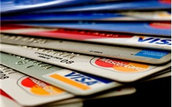 Kinh nghiệm sử dụng thẻ tín dụng trong thời kỳ bão giá