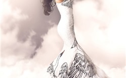 Ngắm 2 bộ váy dạ hội tinh tế Phạm Hương mặc trong bán kết Miss Universe 