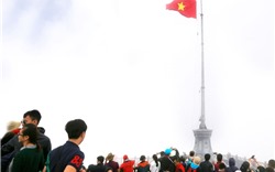 Lễ thượng cờ đặc biệt trên đỉnh Fansipan dịp kỷ niệm ngày 27/7
