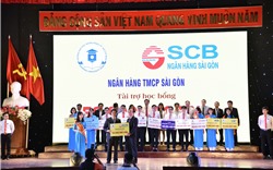 SCB trao tặng học bổng cho sinh viên hai trường đại học tại TP.HCM