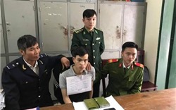 Nghệ An: Bắt quả tang đối tượng vận chuyển 2 bánh heroin từ Lào về tiêu thụ