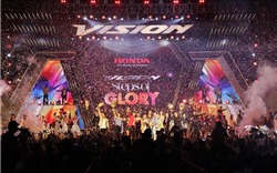 Hơn 100.000 khán giả và sao Việt quy tụ tại đêm hội âm nhạc - thời trang Vision Steps Of Glory 2017