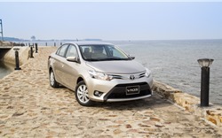 Doanh số các mẫu xe sản xuất trong nước của Toyota tăng 70% so với tháng 4