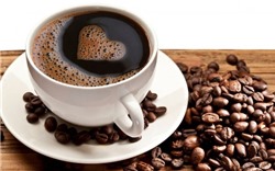 Giá cà phê vượt mốc 37.000 đồng/kg