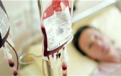 Bệnh viện Việt Đức lên tiếng về hiện tượng “cò” máu