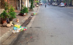 Hà Nội: Rác đầy phố vẫn không dễ xử phạt