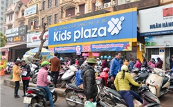 Khách hàng "phát cáu" vì Kids Plaza mập mờ khuyến mại