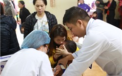 Bộ Y tế khẩn cấp đề nghị Bắc Ninh dừng ngay việc lấy mẫu máu xét nghiệm sán lợn