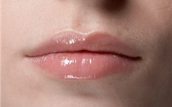 10 tuyệt chiêu giúp đôi môi căng mọng