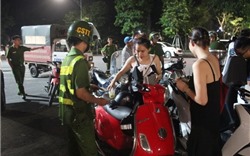 Chặn đứng nạn đua xe và cổ vũ đua xe trái phép tại khu vực hồ Hoàn Kiếm
