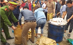 Ninh Bình: 1.000 công nhân bỏ ăn trưa vì nghi nhà bếp sử dụng thịt gà ôi thiu