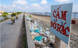 Lần đầu tiên có triển lãm về rác thải nhựa: “Hãy cứu biển” Việt Nam