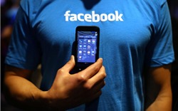 Facebook "trả tiền" để theo dõi người dùng