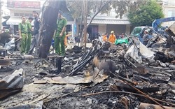 Lâm Đồng: Cháy lớn thiêu rụi 12 ki-ốt, thiệt hại hàng trăm triệu đồng
