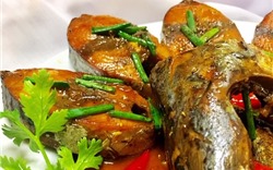 Bí quyết nấu món cá ngừ kho nước dừa thơm ngậy đưa cơm