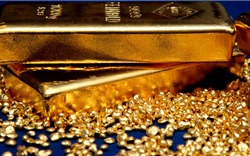 Cập nhật giá vàng hôm nay (24/8): Giá vàng SJC trong nước đồng loạt giảm ở chiều bán ra