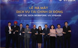 VPBank bắt tay với MobiFone ra mắt sản phẩm tài chính di động