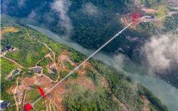 Chiêm ngưỡng cây cầu kính dài nhất thế giới