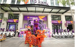 TPBank gửi triệu quà may tri ân khách hàng nhân dịp kỷ niệm 15 năm thành lập
