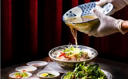 Làm gì để ẩm thực Việt “bước ra ánh sáng”?