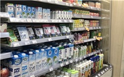 Các chuyên gia dinh dưỡng nói gì về bổ sung vi chất cho sữa học đường?