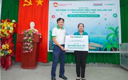FE Credit mang Tết yêu thương đến các hoàn cảnh khó khăn ở Bến Tre 