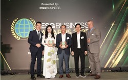 VinUni "Chiến thắng kép" tại ESG Business Awards 2025 