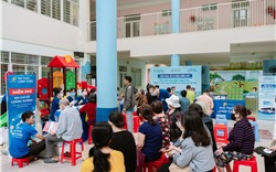 "Già rồi ai mà không bệnh, nhờ Long Châu, tôi mới phát hiện sớm" 
