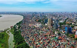 Nhà phố Hà Nội đối mặt áp lực kép từ quy hoạch và giá cao 